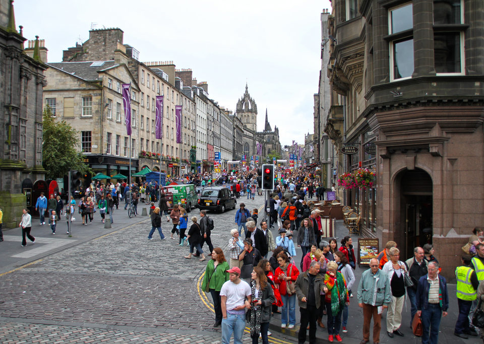 View of the Royal Mile in Edinburgh